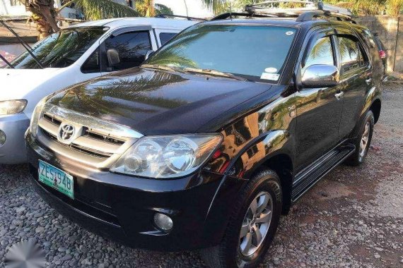 Toyota Fortuner Automatic Diesel Gen 1 2006 FOR SALE