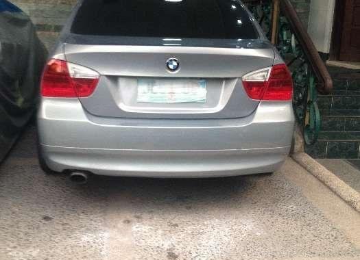 Good as new BMW E90 320i 2006 for sale