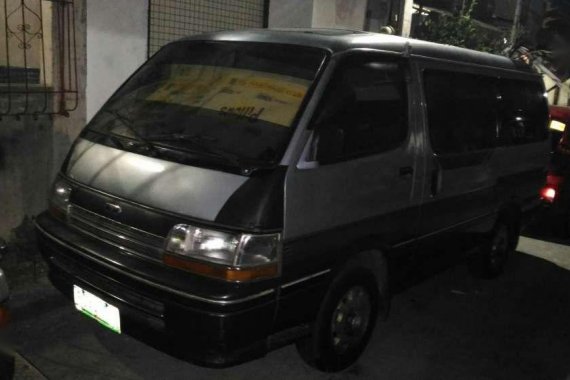 Toyota Hiace (Japan Edition) AT 2001