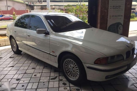 BMW 528i Fresh 1997 White Sedan For Sale 