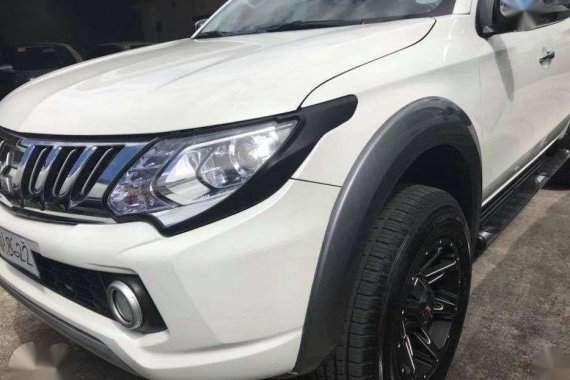 Best Buy Mitsubishi Strada 4WD White For Sale 