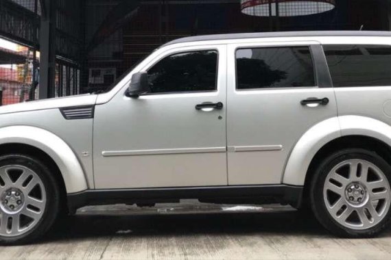 Dodge Nitro 2009 AT White SUV For Sale 
