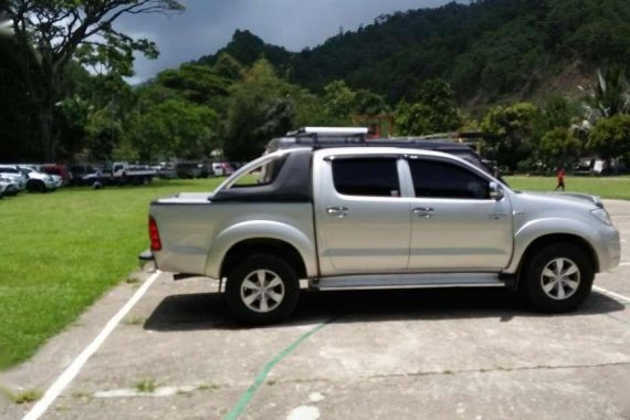 2009 TOYOTA Hilux G 4x2 Diesel MT FOR SALE