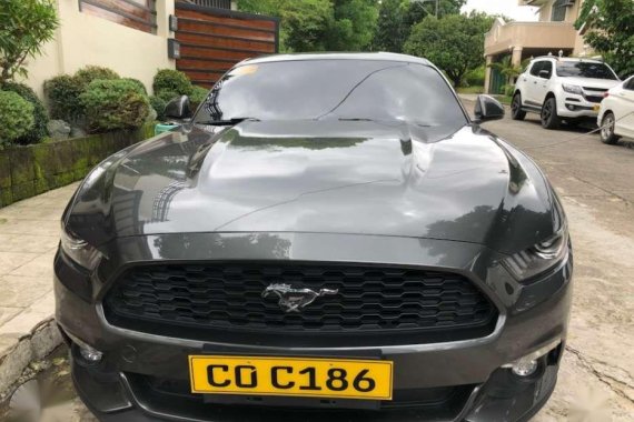 2017 Ford Mustang ecoboost 2.3L automatic