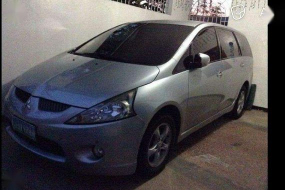 RUSH SALE Mitsubishi Grandis 2008​ For sale