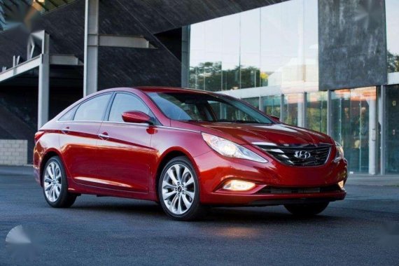 Hyundai Sonata 2012 model top of the line