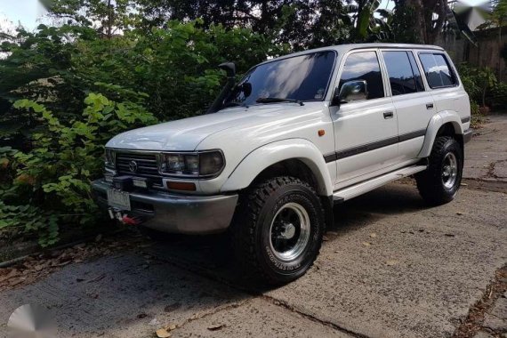 REPRICED 1998 lc80 Toyota Land Cruiser 4x4 w winch lift kit local