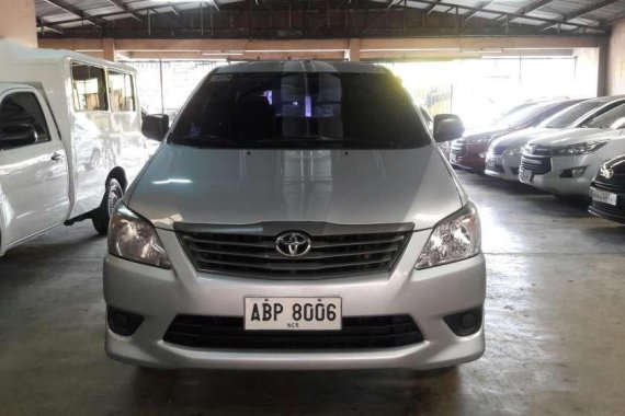 2015 Toyota INNOVA J Manual Diesel