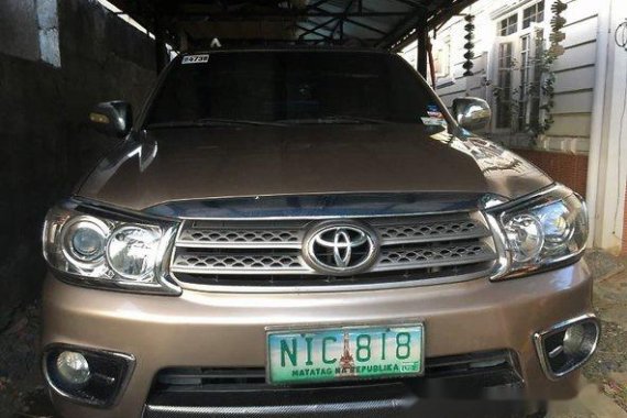 Toyota Fortuner 2011 FOR SALE