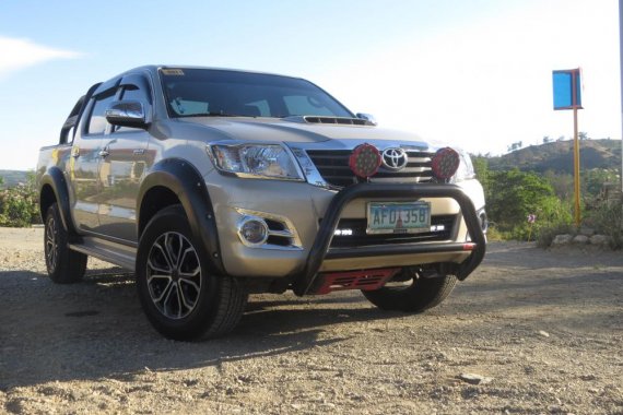 Toyota Hilux Vigo 2012 FOR SALE