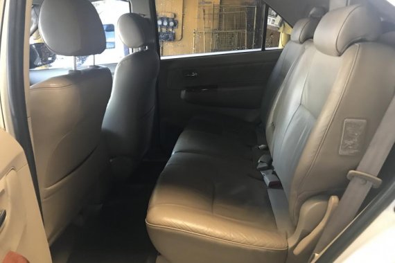 Toyota Fortuner V 2009 for sale 