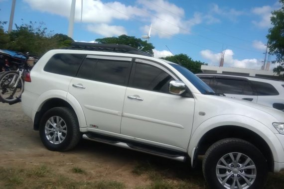 For Sale 2010 Mitsubishi Montero GLS AT White 