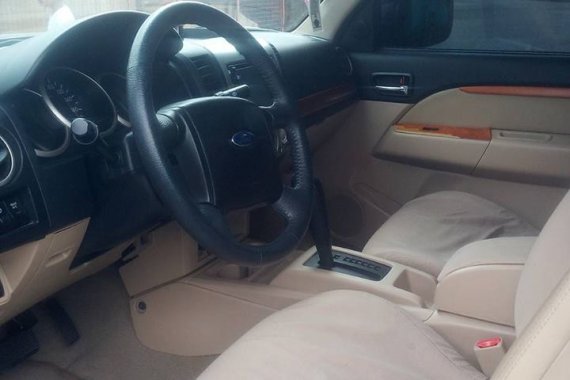 Toyota VIOS MATIC 2012 Black Sedan For Sale 