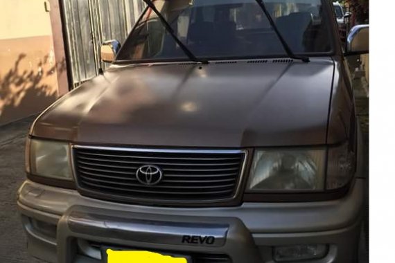 Toyota Revo- 2002 VX 200 A/T Gas for sale