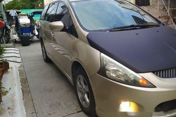 Good as new Mitsubishi Grandis 2006 AT for sale