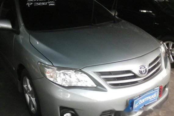 Good as new Toyota Corolla Altis 2013 for sale