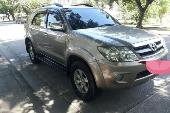 Toyota Fortuner G 2006 model Matic For Sale 