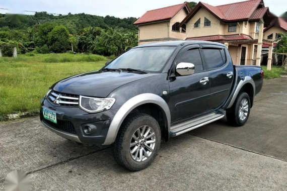 Mitsubishi Strada 2013 GLS 4x4 AT Gray For Sale 