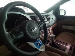 Kia Carnival 2.2L EX AT CRDI 7 Seater E4 for sale