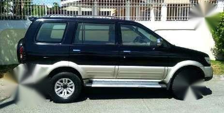 Isuzu Crosswind Sportivo LOOKS BRAND NEW 2007 model