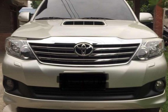 Toyota Fortuner G AT 2013 Beige SUV For Sale 