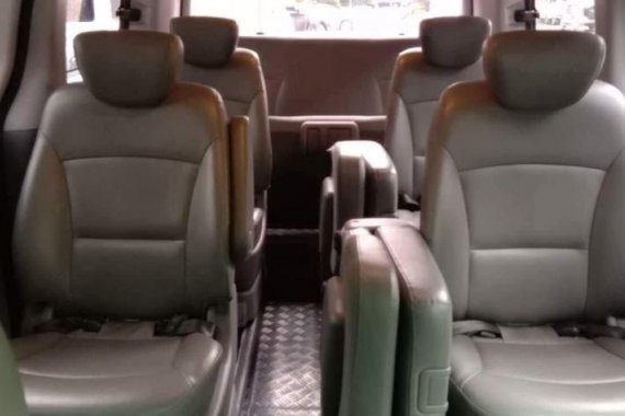 2012 HYUNDAI GRAND STAREX Blue For Sale 