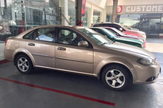 Chevrolet Optra 2008 model Golden For Sale 