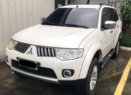 2009 Mitsubishi Montero AT White For Sale 