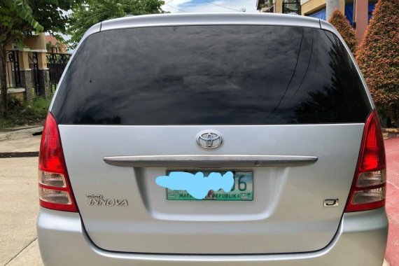 2005 Toyota Innova J MT Gas Silver For Sale 