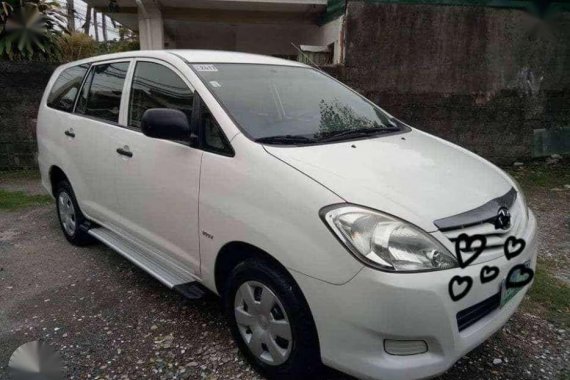 2012 toyota innova j white for sale 