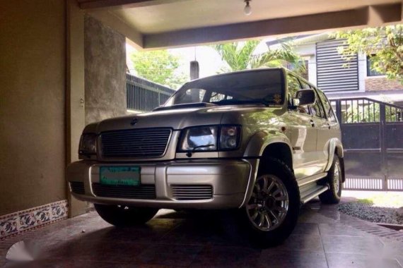 2003 Isuzu Trooper SKYROOF edition For Sale 