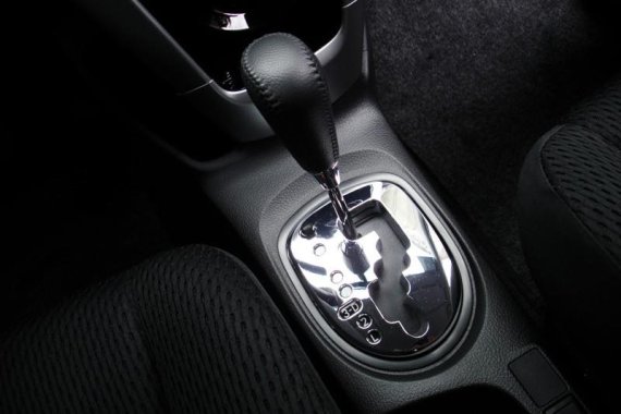 2013 Toyota Vios 1.5G AT Silver For Sale 