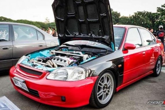 For Sale 1999 Honda Civic SIR Body Red 