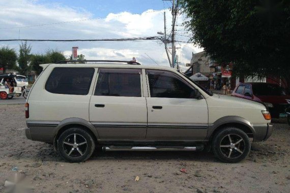 Toyota Revo 1999 White For Sale 