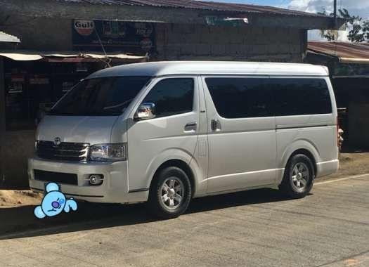 Toyota Super Grandia 2009 Silver Van For Sale 