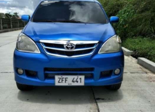 Toyota Avanza 1.5G vs innova crosswind adventure for sale