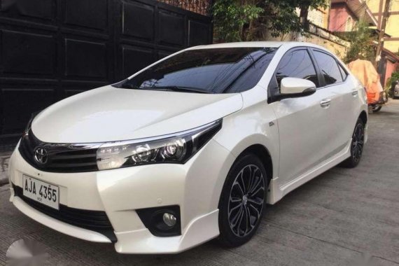 2015 Toyota Corolla Altis for sale