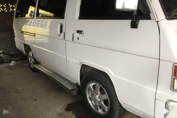 Mitsubishi L300 2010 for sale