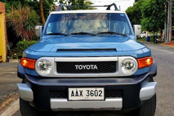 2014 Toyota FJ Cruiser Blue For Sale 