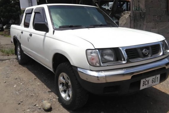 Nissan Frontier manual 4X2 2002 for sale