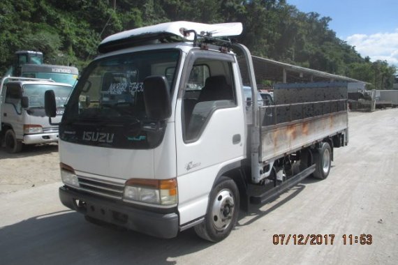 Dropside Cargo Truck with Power Tailgate