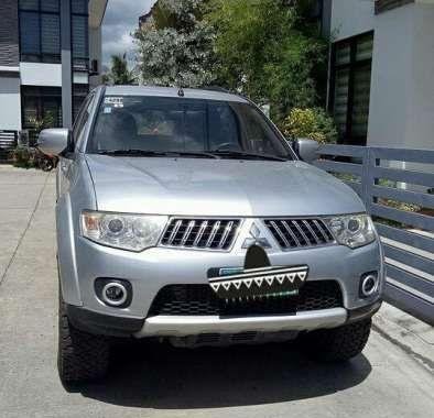 2012 Mitsubishi Montero Sports GLX V AT