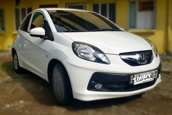 2015 Honda Brio V Navi Super Fresh  for sale 