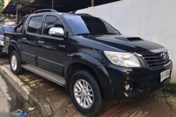 2014 Hilux 25 G 4x2 Manua Attitude Black