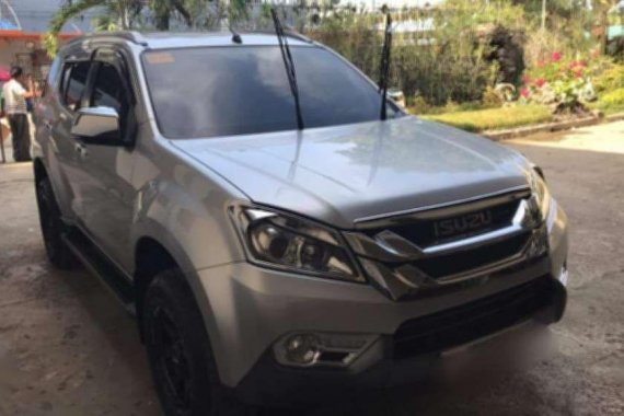 Good as Brand New Isuzu Mux 3.0 2017 for sale 