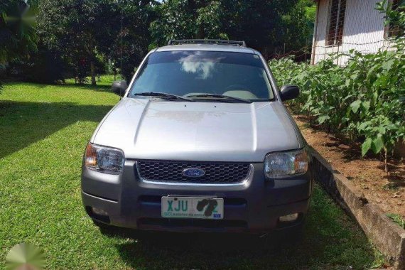 2004 Ford Escape Very Fresh and Very Clean