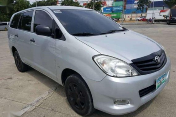 For Sale: TOYOTA Innova 2009 2.0J (Manual) Gasoline