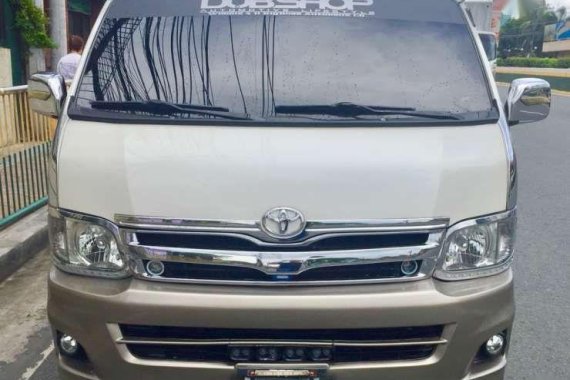 2013 Toyota Hiace GL Grandia MT for sale 