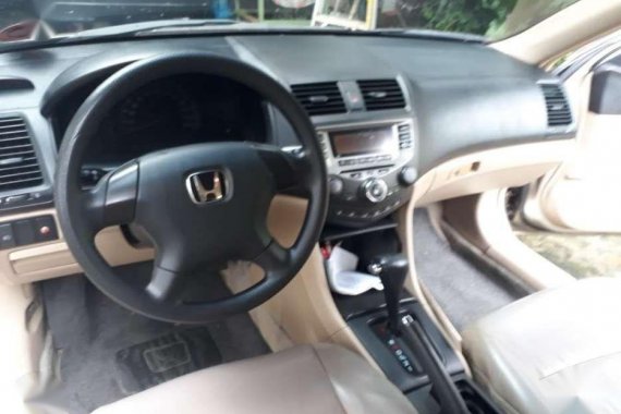 Honda Accord 2.0 2003 for sale 