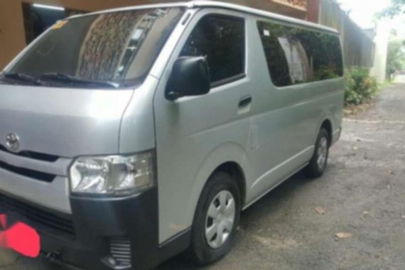 2016 Toyota Hiace commuter FOR SALE